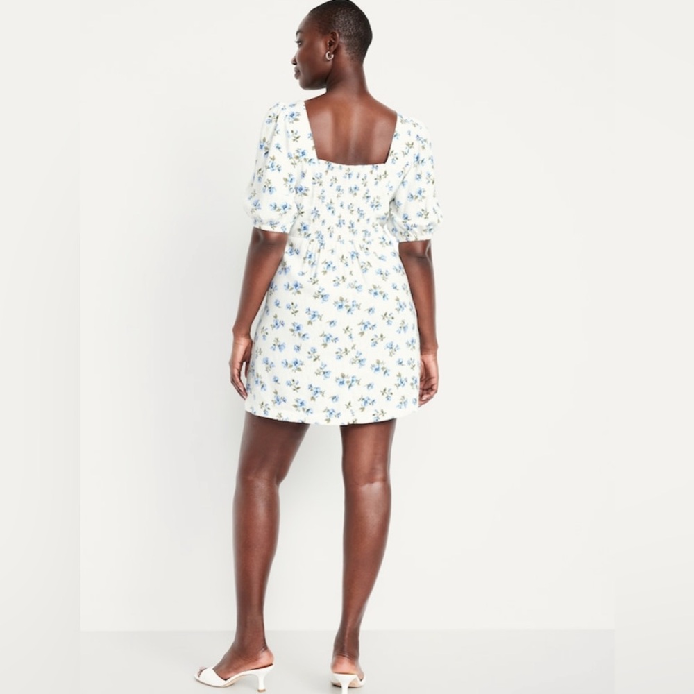 NWT Old Navy Cream & Blue Floral 3X Dress 🩵 - Picture 3 of 11